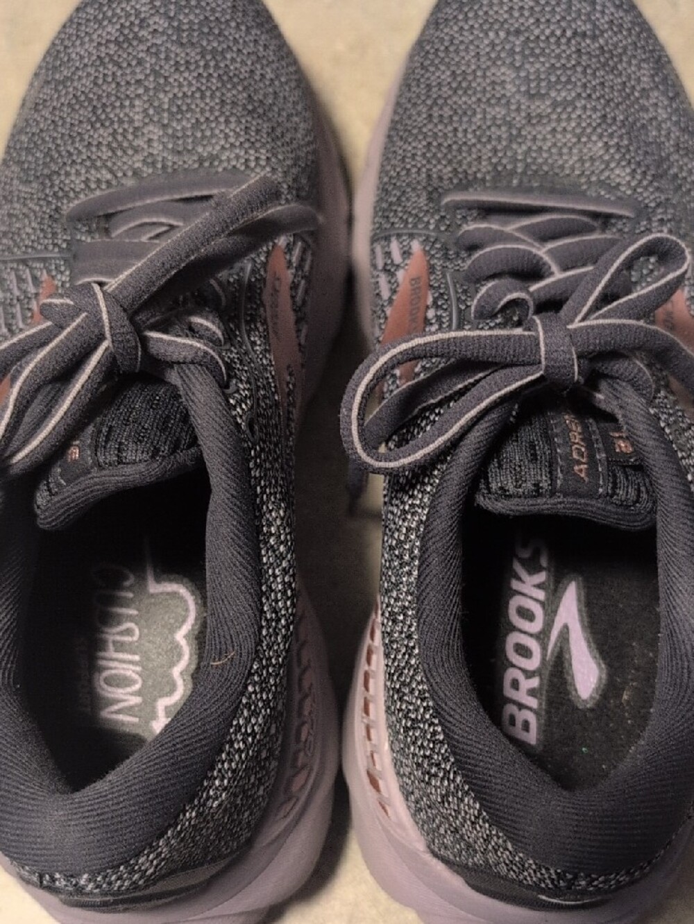 Brooks Women's Gray Running Sneakers with Lavender Trim - Picture 3 of 7
